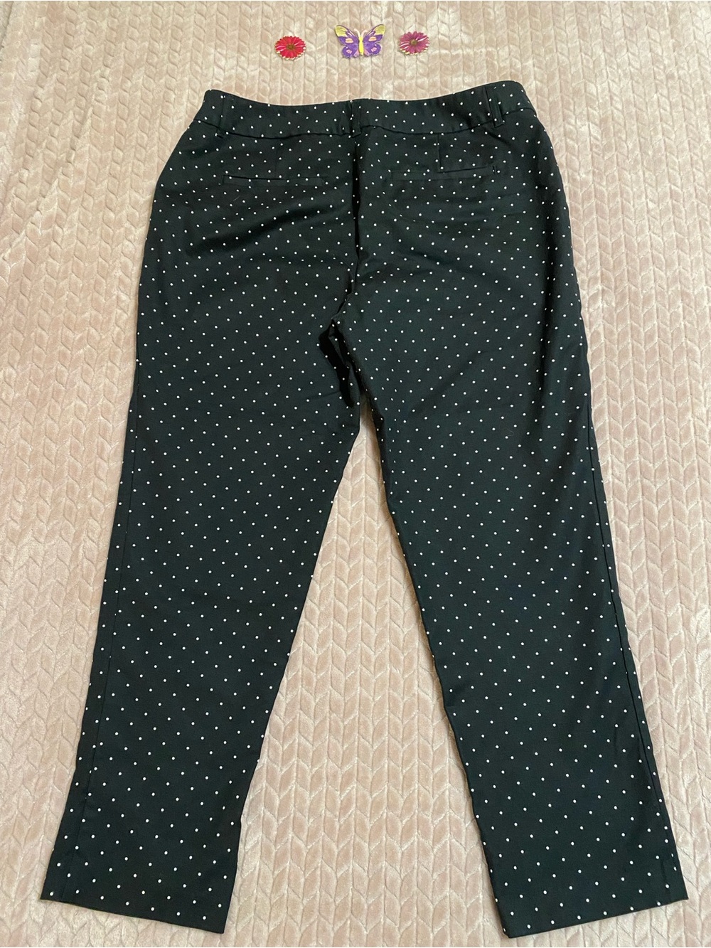 Liz Claiborne Black Polka Dot Ankle Pants Women’s Size 12 - Picture 2 of 8